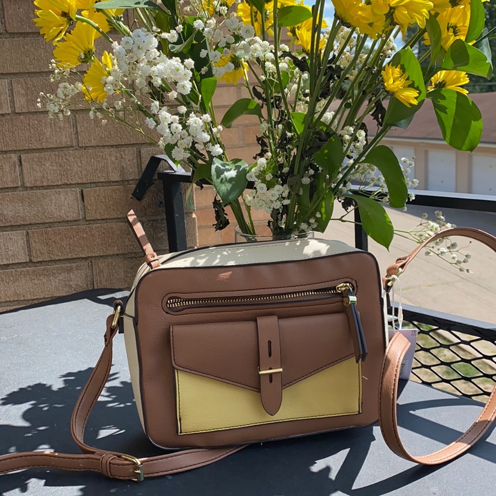Women’s crossbody bag